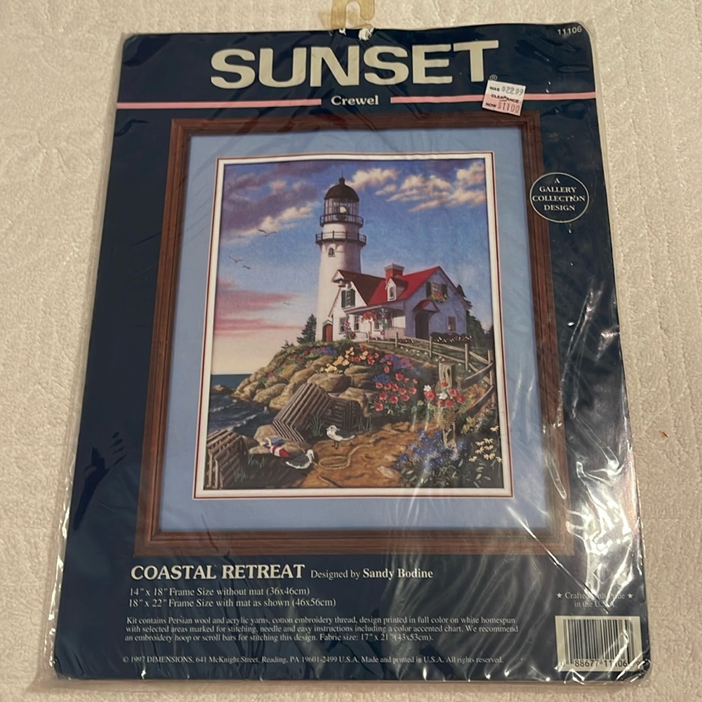 New SUNSET Crewel Embroidery Kit 11106 Coastal Retreat Lighthouse 1997